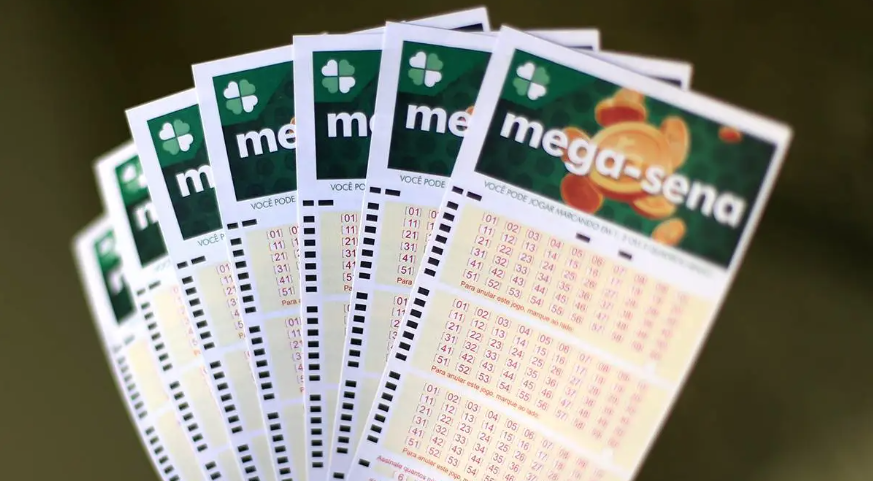Mega-Sena 2821: sorteio desta terça (28) pode pagar R$ 3,5 milhões
