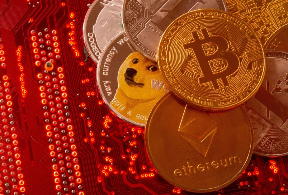 Governo avança em debates para endurecer controle de transações via criptomoedas