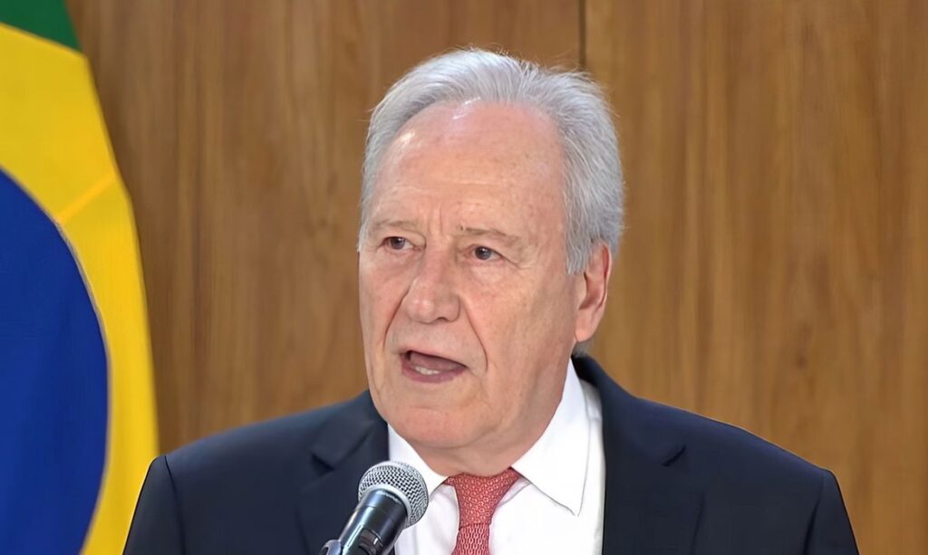 Ministro Lewandowski propõe incluir Sistema Único de Segurança na Constituição