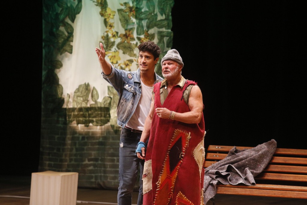 Peça teatral baseada em livro de Augusto Cury chega ao Teatro Zulmira Canavarros