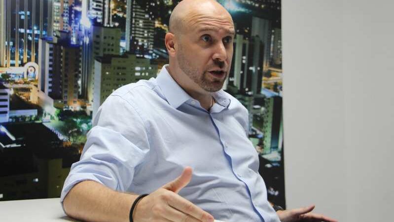 “Não brincar com a vida das pessoas”