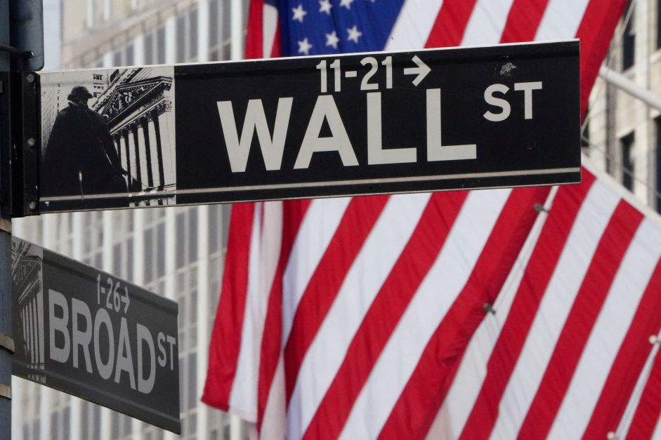 Bolsas de NY fecham em alta em dia de agenda vazia e na expectativa por inflação nos EUA