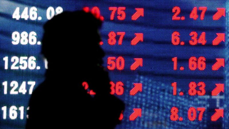 Carry trade: como uma das principais estratégias de investimentos contribuiu para o pânico global