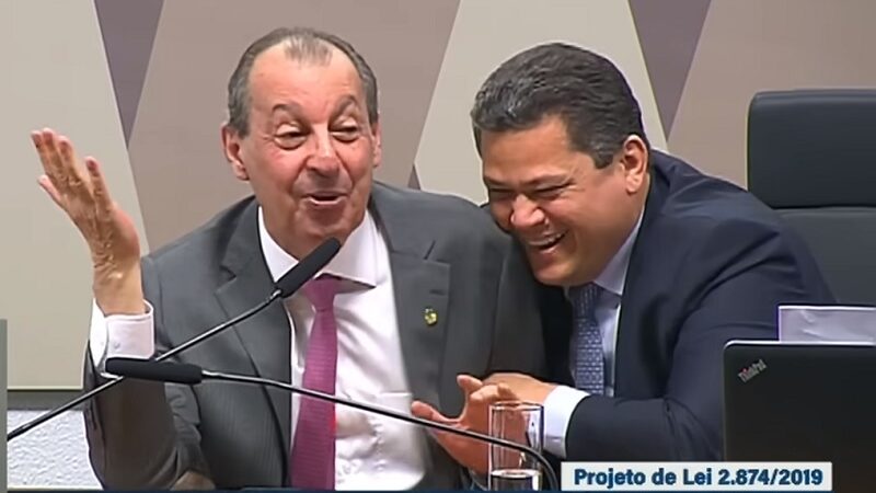 Omar Aziz frita bolsonarista no Senado!????’Maior mentira criada’ diz sobre caridade do empresariado????
