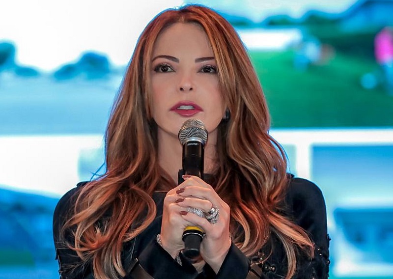 Primeira-dama de MT é homenageada com o Prêmio Ruth Marques por suas contribuições na luta contra a violência doméstica