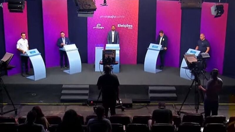 Tensão e troca de acusações entre Abílio, Botelho e Lúdio Cabral foi a tônica do primeiro debate das eleições 2024