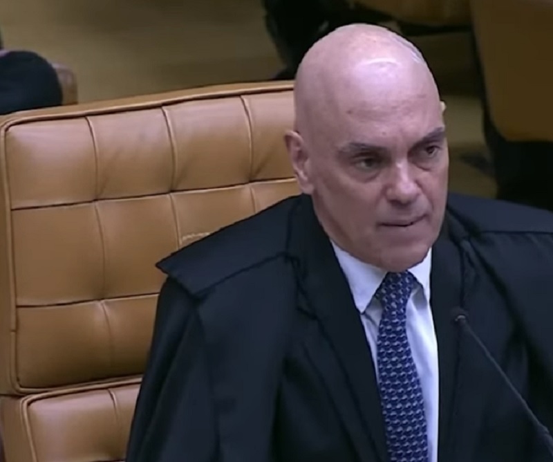 VIDEO: Tiro contra Moraes sai pela culatra????Polícia Civil pode ter vazado mensagens????Zambelli está envolvida