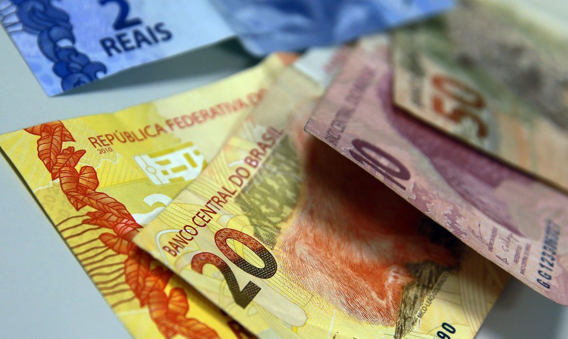 Poupança registra saída de R$ 15,4 bi em 2024, melhor resultado em quatro anos