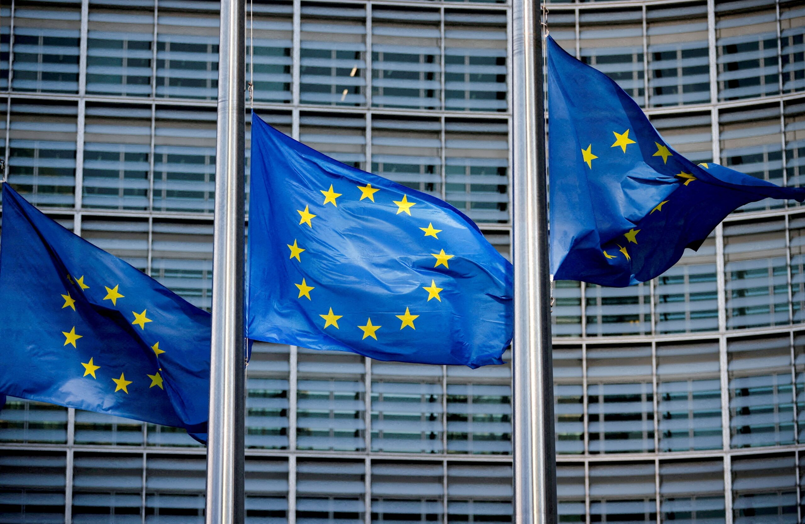 UE indica caminho a um futuro competitivo para alcançar EUA e China