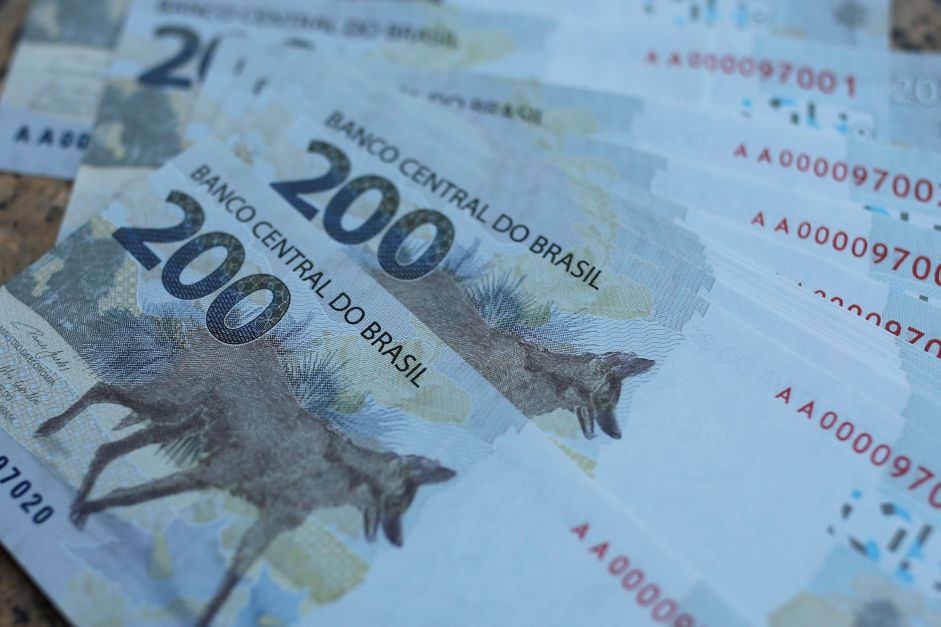 Projeto de Orçamento de 2025 prevê superávit primário de R$ 3,7 bi no ano