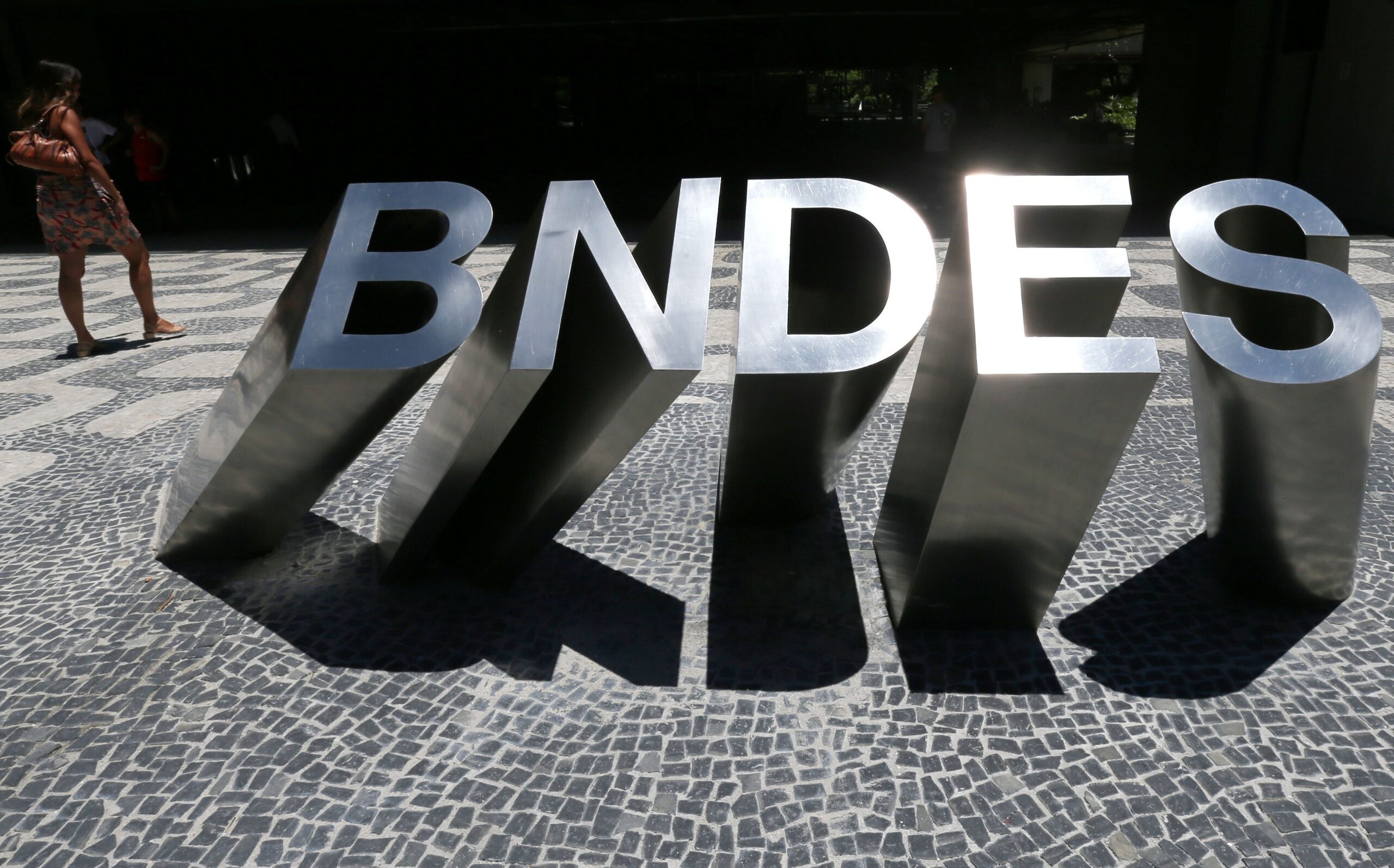 BNDES: Reabertura do Aeroporto Salgado Filho (RS) tem R$ 265 mi de apoio do banco