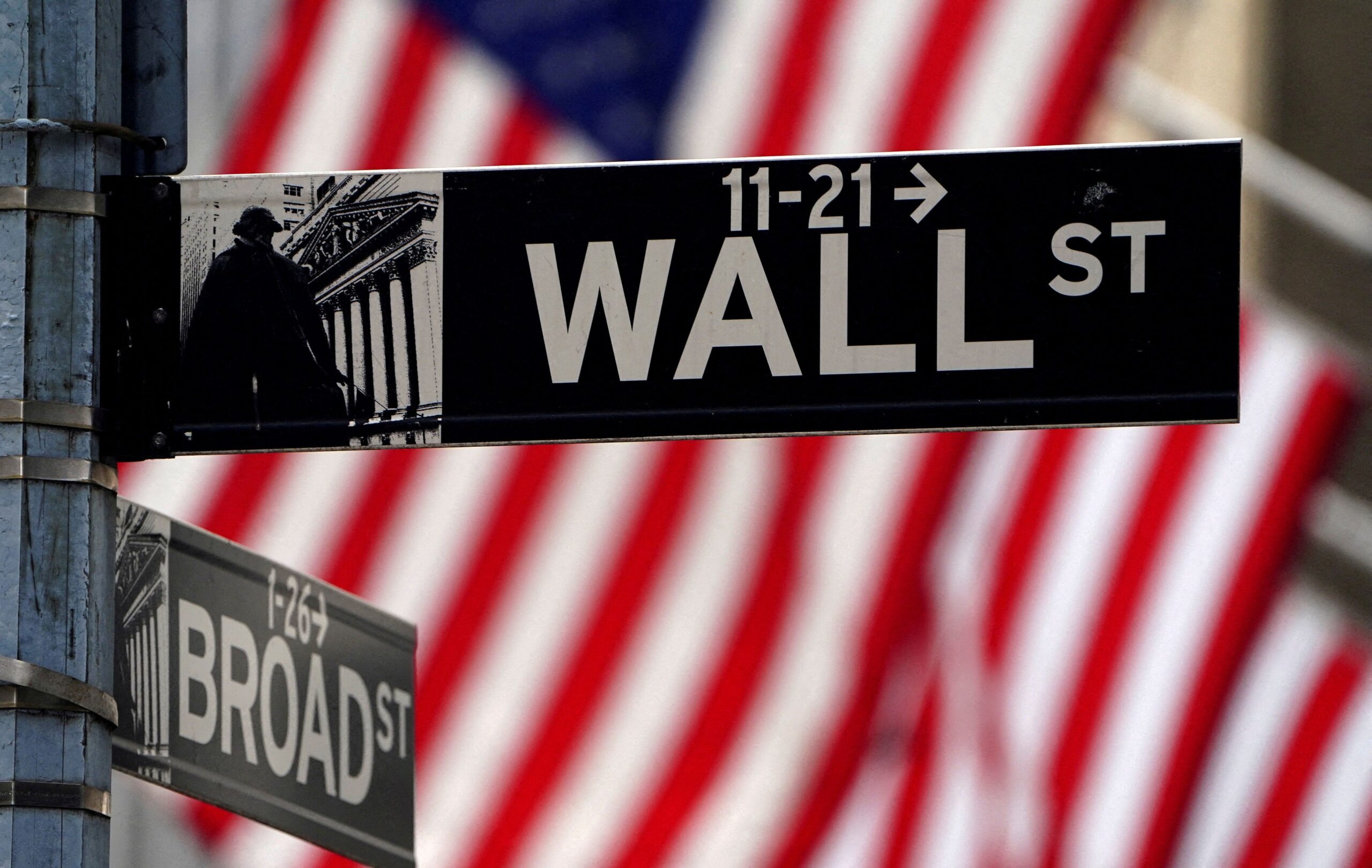 Wall Street afunda sem esperanças de atraso no prazo das tarifas ou acordos