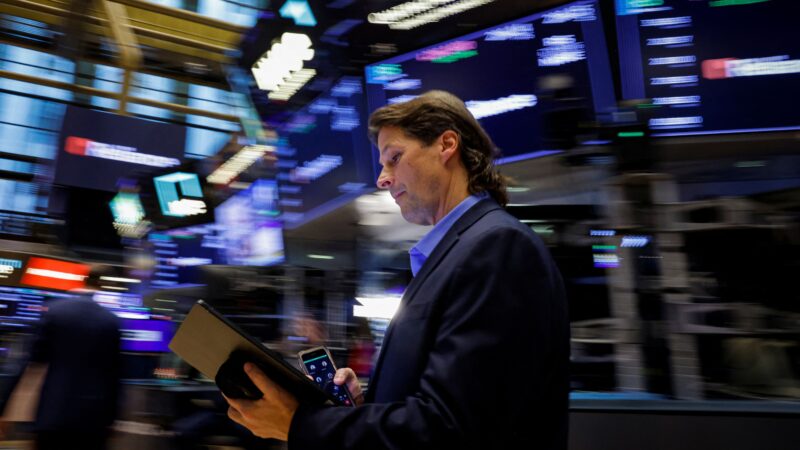 Bolsas de NY fecham em alta puxada pelo setor de tecnologia e com semana de balanços no radar