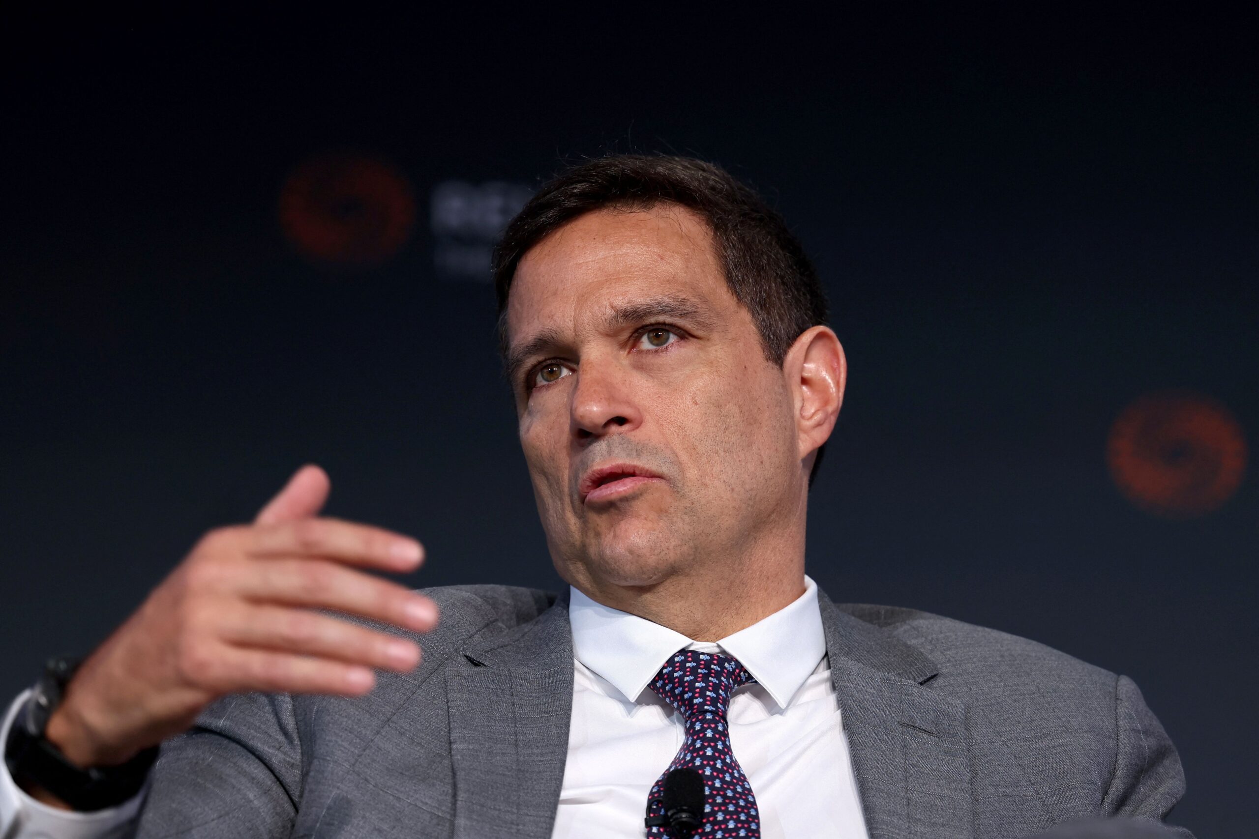 Campos Neto defende choque fiscal e diz que governo está se esforçando