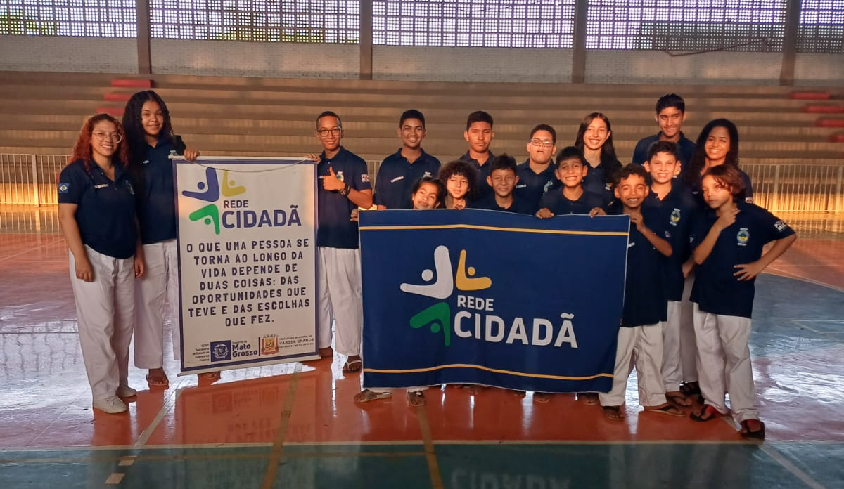 Participantes do Rede Cidadã ganham 13 medalhas de ouro e 6 de prata em campeonato de Taekwondo