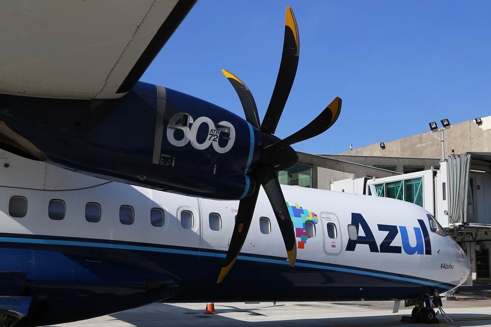 Azul vê demanda aquecida por voos e defende tarifas maiores