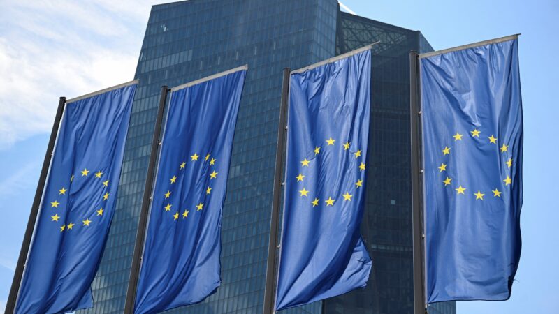 Crescimento da zona do euro está perdendo força, diz presidente do BCE