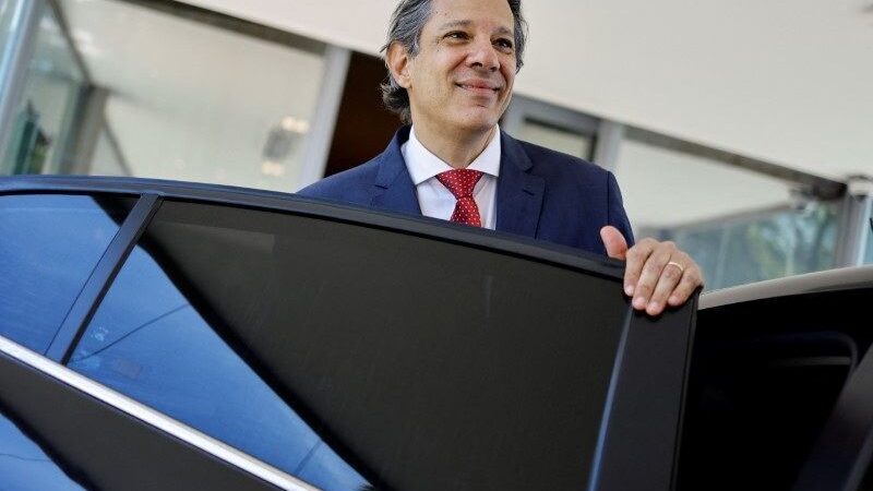 Ministros estão conscientes das tarefas sobre corte de gastos, diz Haddad