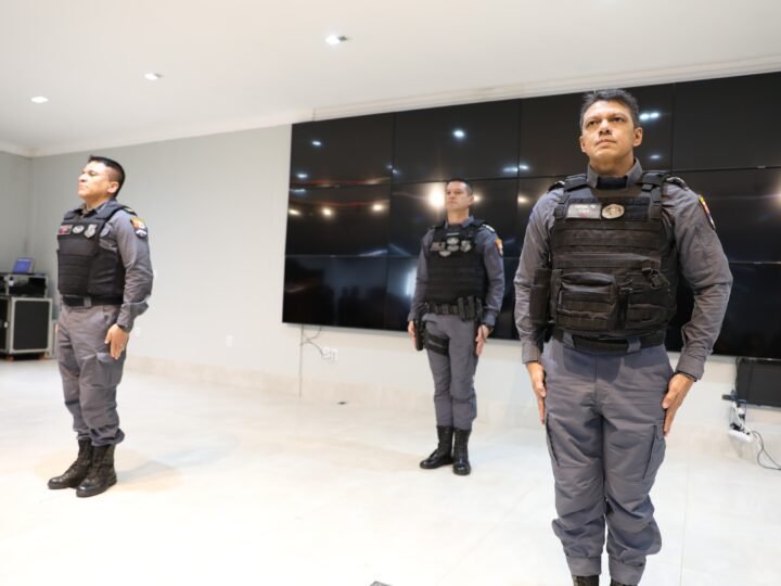 PM oficializa os novos comandantes de Policiamento Especializado e Batalhão de Trânsito