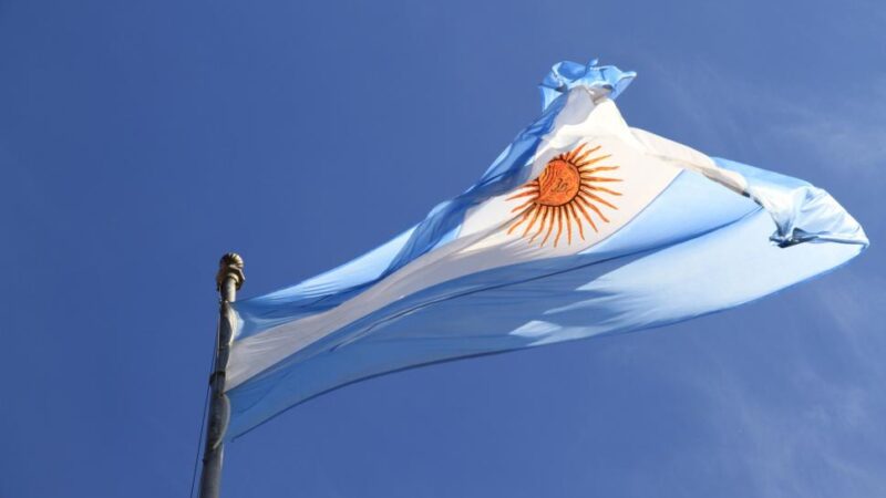 Argentina registra menor inflação mensal em quatro anos