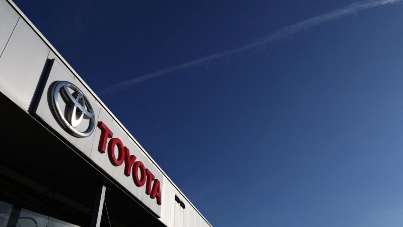 Produção global da Toyota cai em outubro pelo 9º mês consecutivo