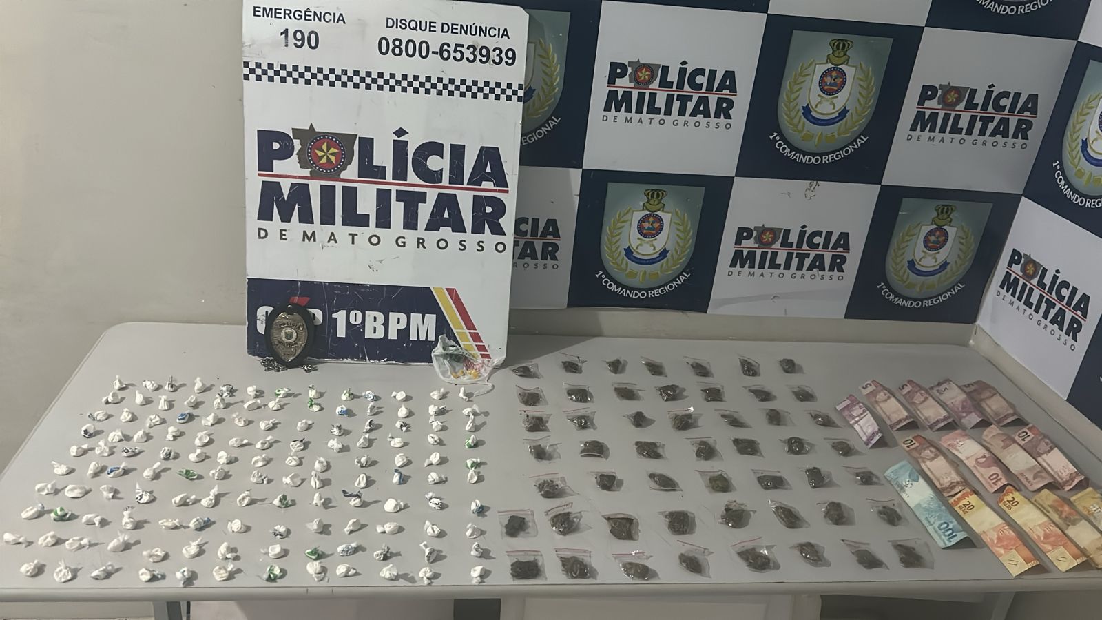 Homem é preso pela Polícia Militar com 185 porções de drogas em Cuiabá