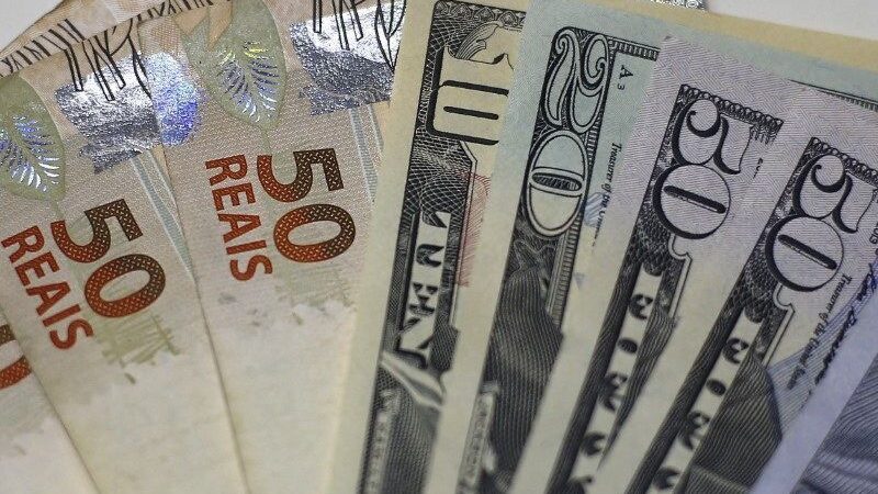 Brasil acumula fluxo cambial negativo de US$6,788 bi em dezembro até dia 13, diz BC
