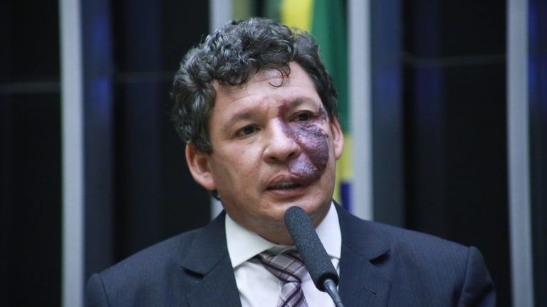 Relator da reforma diz à CNN que reduzirá IVA em 0,7 ponto percentual