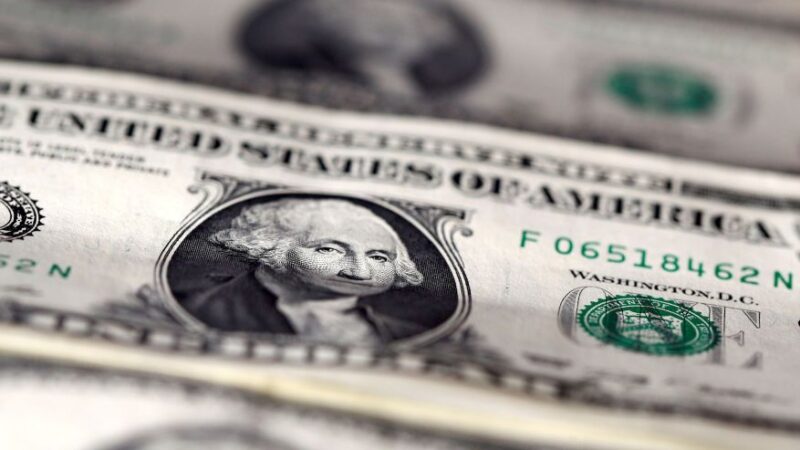 Waack: Dívida pública preocupa mais que subida do dólar