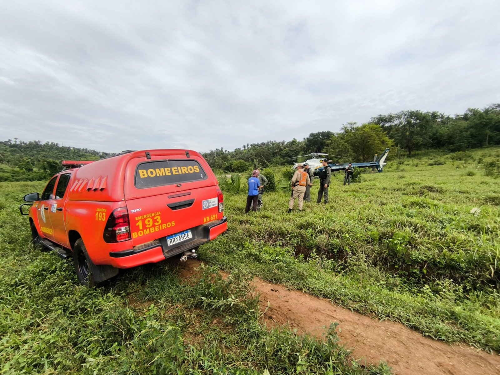 Bombeiros resgatam mulher que ficou seis dias perdida em área de mata em Jaciara