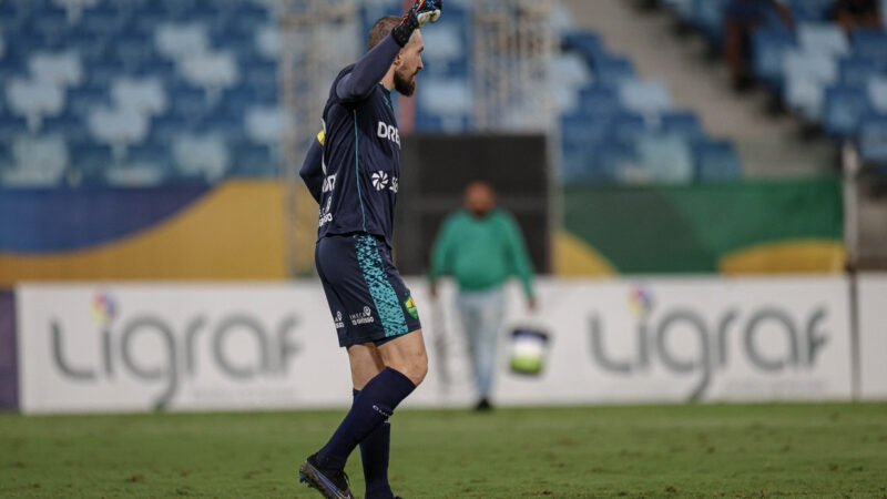 Após quatro anos, Walter deixa a meta do Cuiabá
