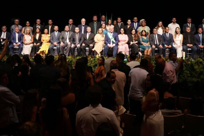 Abilio empossa nova equipe de secretários e convoca reunião para esta quinta-feira; confira lista completa – Jornal Advogado – Em Mato Grosso