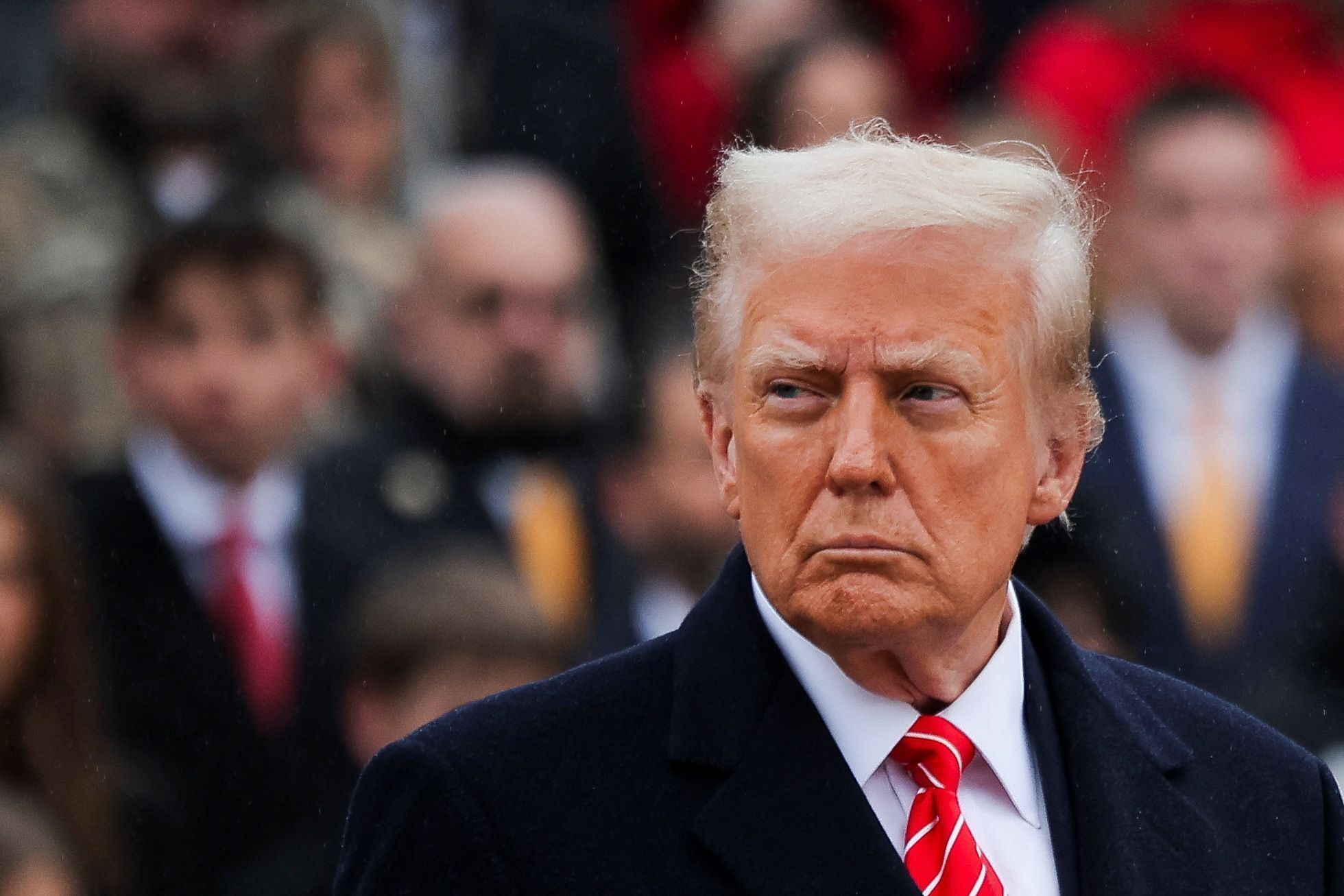 Trump barra restrições de Biden à exploração de petróleo nos EUA