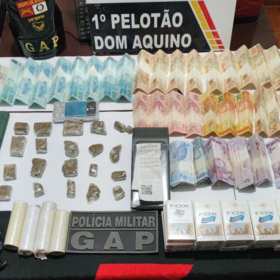 PM prende dono de bar faccionado que vende cigarros contrabandeados em Dom Aquino