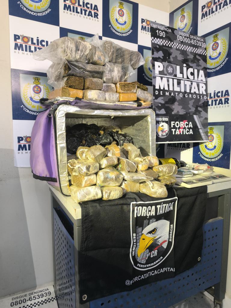 Força Tática apreende tabletes e porções de droga e causa prejuízo de R$ 50 mil às facções
