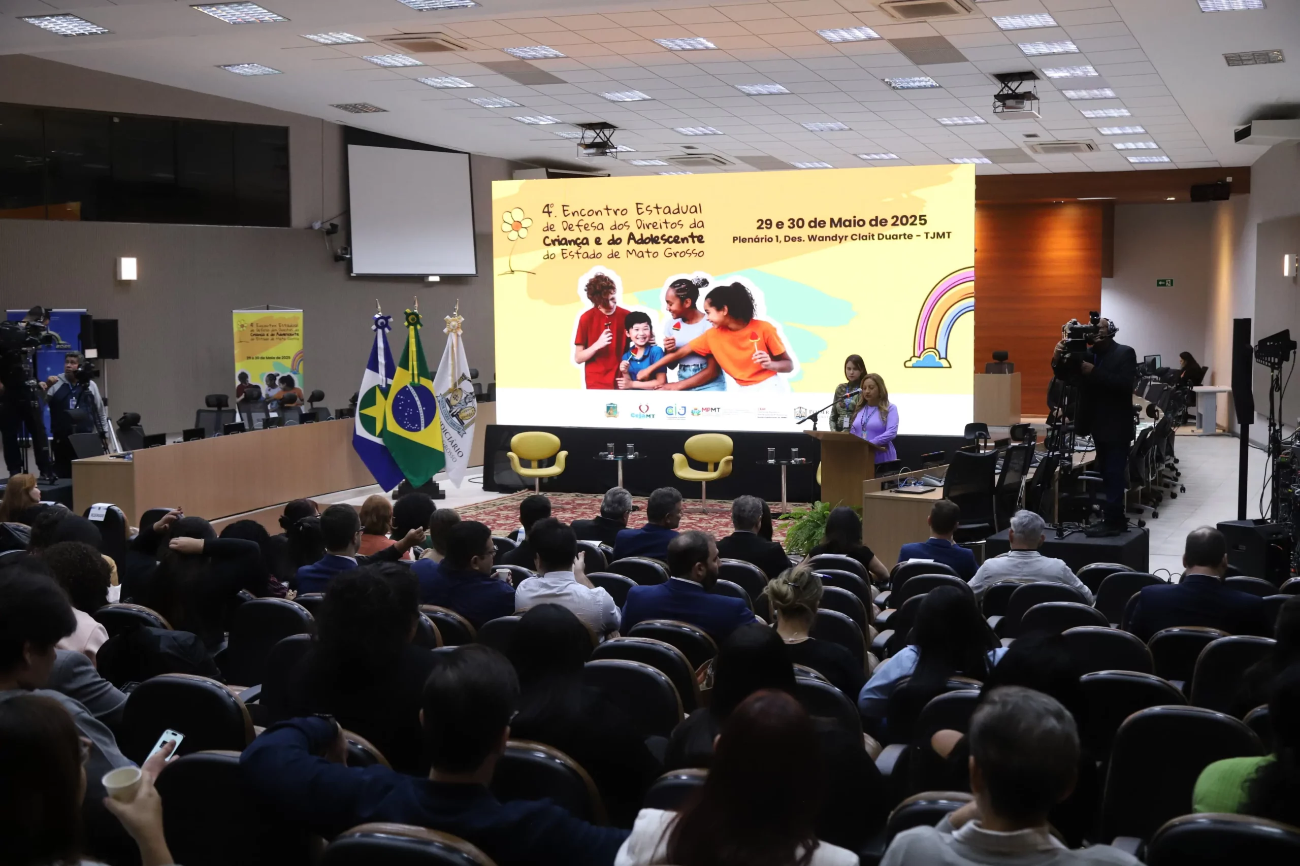 TJMT e Ampara destacam importância do pós-adoção no Encontro Estadual da Criança e do Adolescente