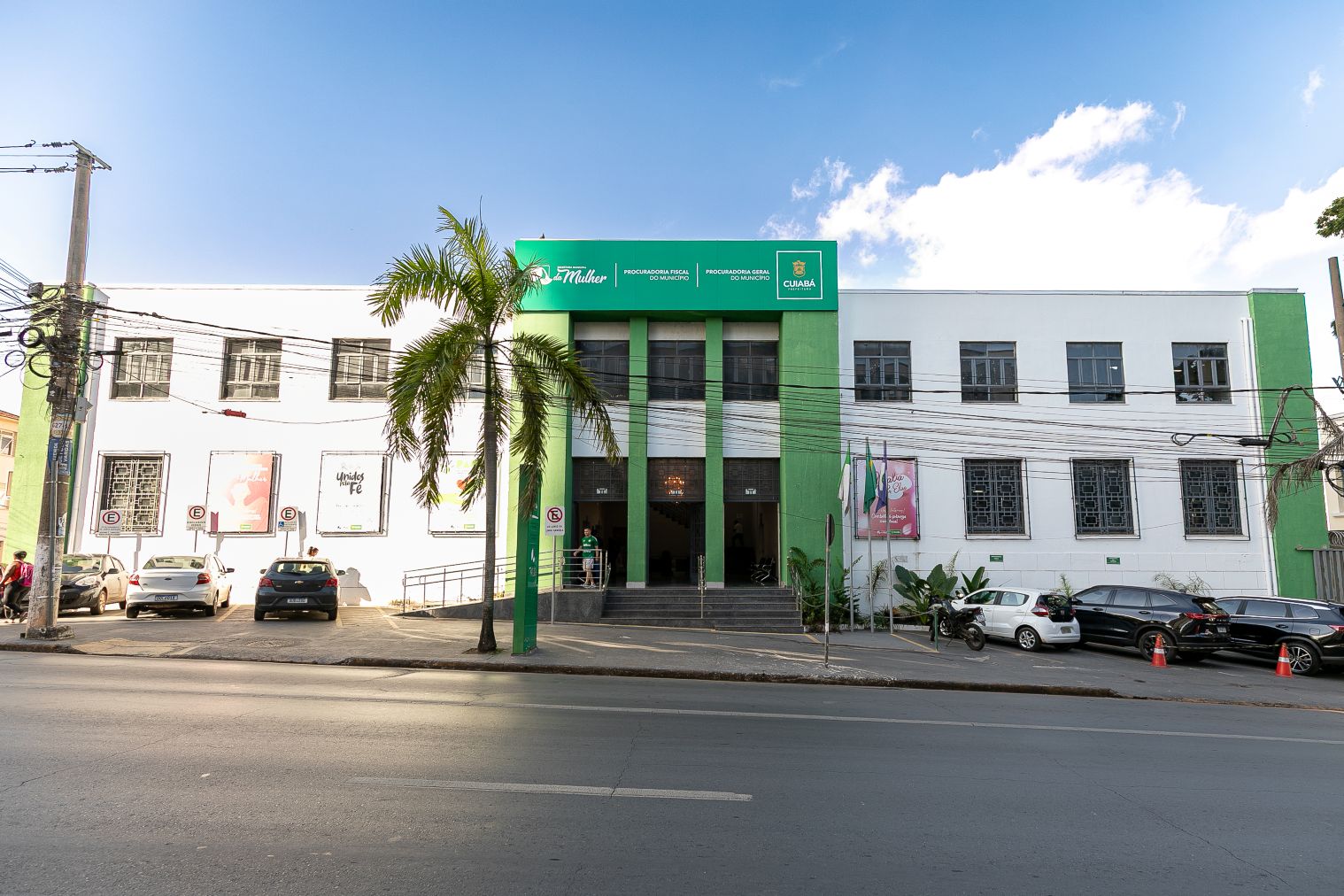 Cursos de “Limpeza de Pele” e “Bolos Decorados” começam nesta segunda