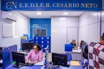 ALMT leva projeto Educação Legislativa em Movimento à Escola Cesário Neto