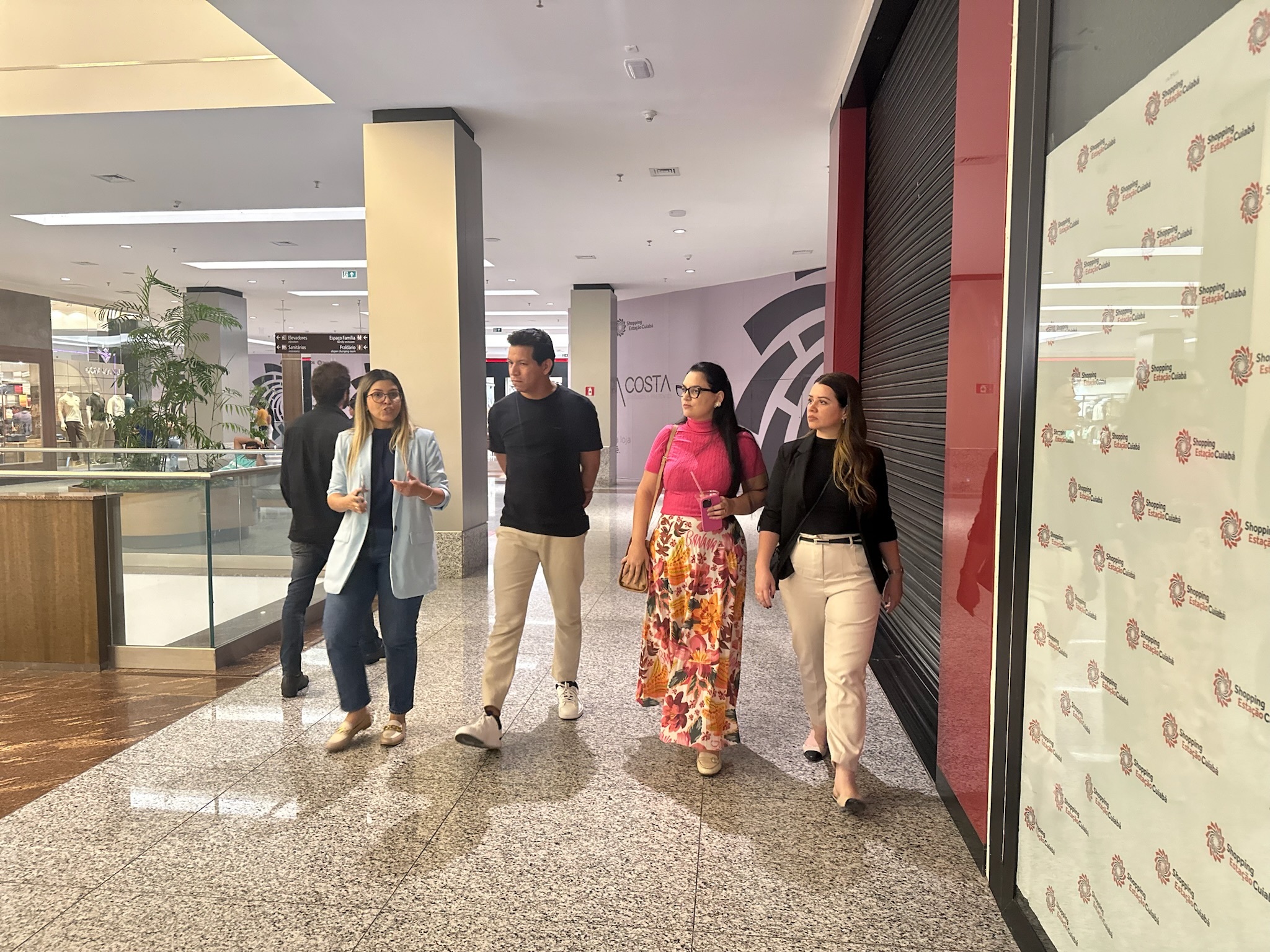 Ação da primeira-dama garante pontos de vacinação em shoppings de Cuiabá