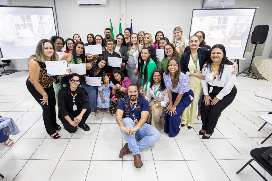 Mais de 100 certificados são entregues pela Secretaria da Mulher