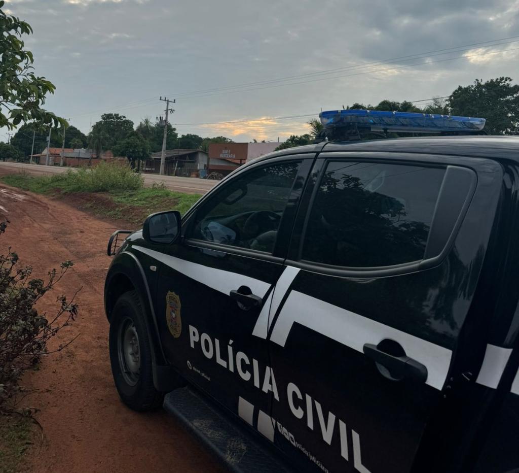 Polícias Civil e Militar apreendem menor com arma de fogo e motocicleta utilizadas em homicídios em Vila Bela da Santíssima Trindade