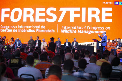 Deputados participam da abertura de Congresso Internacional de Gestão de Incêndios