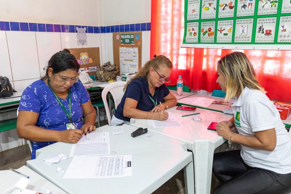 Prefeitura de Cuiabá faz mutirão para regularização fundiária no Jardim Santa Isabel