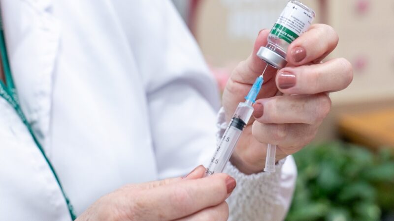 Cuiabá intensifica busca ativa por adolescentes que não se vacinaram contra o HPV