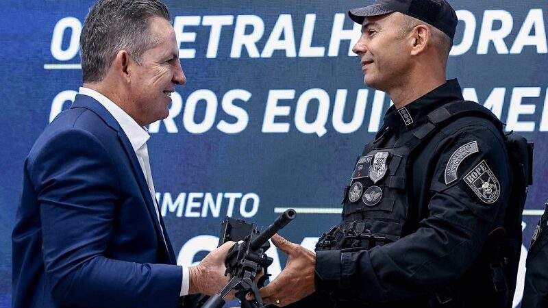 Mauro Mendes ressalta que “Só as Polícias de Mato Grosso e de São Paulo têm armas desse nível”