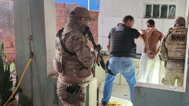 Polícia Civil prende homem suspeito de agredir ex-companheira e matar pai e concunhado dela