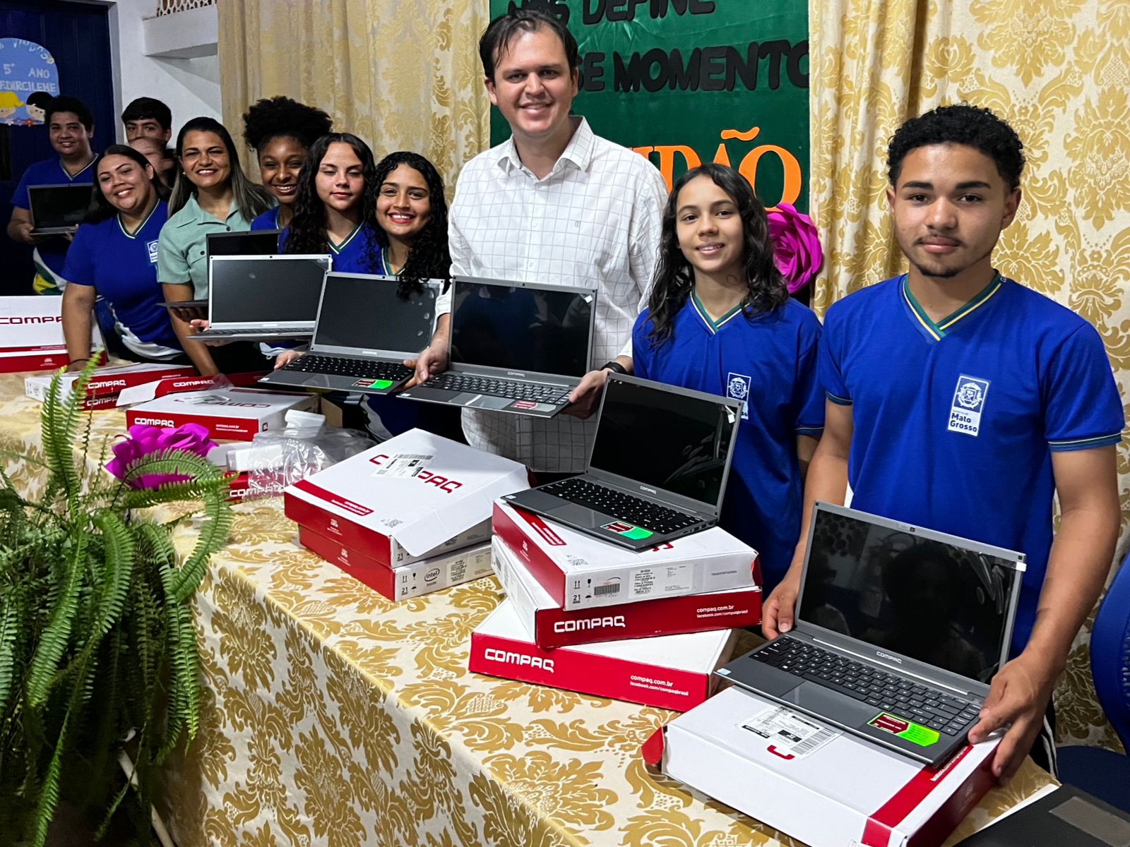 Deputado Thiago destina recursos e destaca melhorias na educação de Mato Grosso
