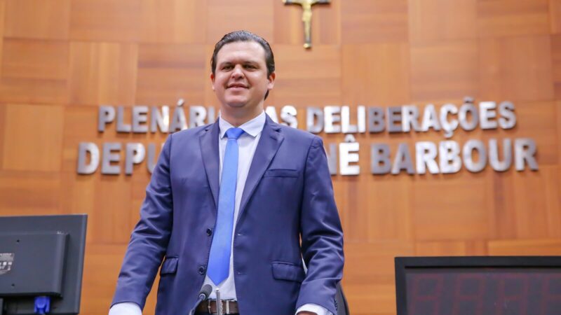 Deputado cobra legislação e penas mais severas para casos de feminicídio