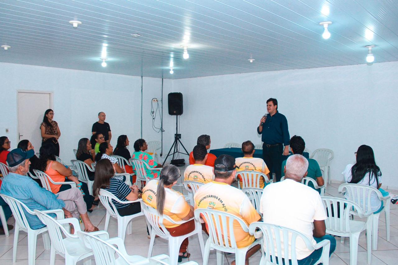 Deputado Thiago Silva apresenta projeto para criar semana em homenagem aos líderes comunitários