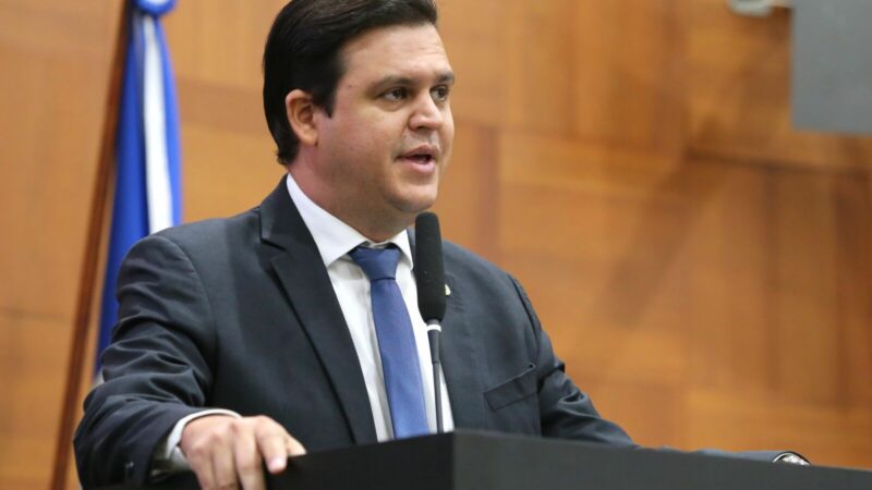 Lei de Thiago Silva obriga operadoras de telecomunicações a informarem com antecedência sobre interrupções de serviço